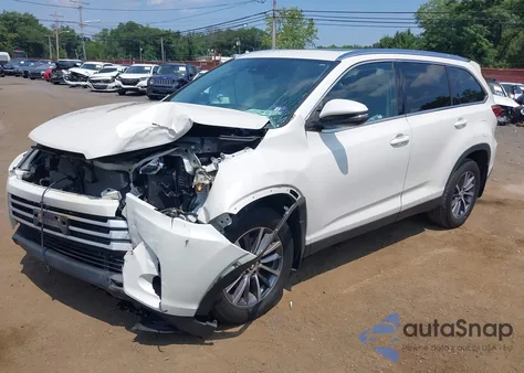 2019 Toyota Highlander Xle from USA, damaged, VIN 5TDJZRFH6KS594895